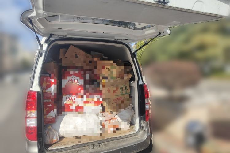 Used Jinbei New Hiace X30L 2024 Wealth Edition Passenger Van 5/6/7 Seater Front-Mounted Air Conditioning