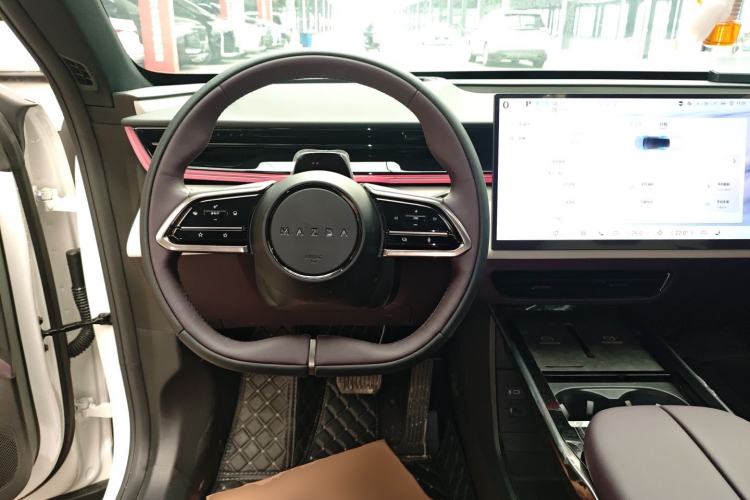 Used Mazda EZ-60 2025 Model Range-Extended 200 Max