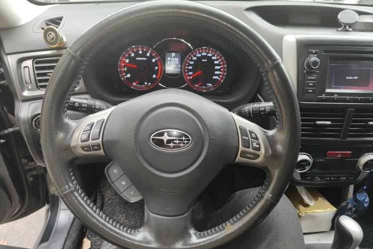 Used Subaru Forester 2012 Classic 2.5XS Automatic Sport Edition Steering Wheel