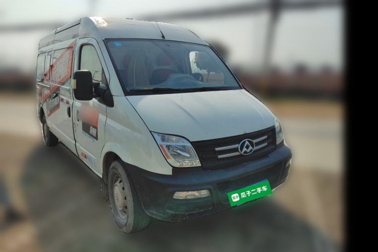 Used SAIC MAXUS Xintu V80 2020 2.5T Manual Classic City Delivery King Long Wheelbase Mid-Height 2/3 Seats