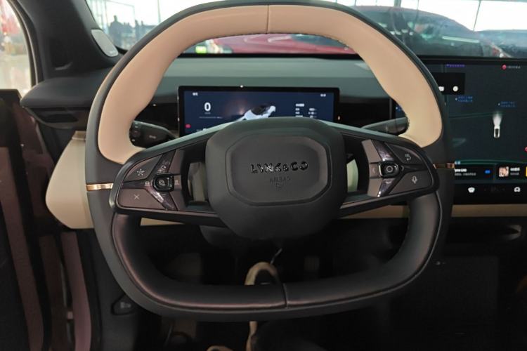 Used Lynk & Co Z20 2025 530 km Range Rear-Wheel Drive Pro
