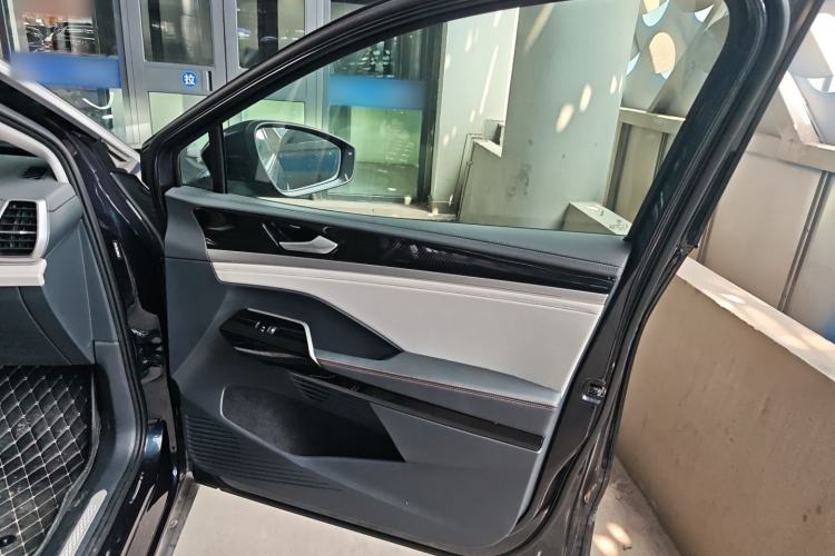 Used Volkswagen ID.6 CROZZ 2021 Revised Version Long-Range PRO Edition