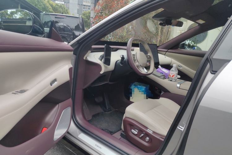 Used Xiaomi Auto YU7 2025 Ultra-Long Range Rear-Wheel Drive Version
