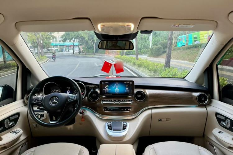 Used Mercedes-Benz V-Class 2021 V 260 Prestige Edition
