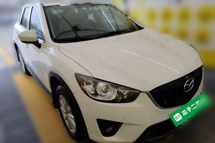 Used Mazda CX-5 2014 2.0L Automatic Two-Wheel Drive Urban Version Front Right 45 Deg