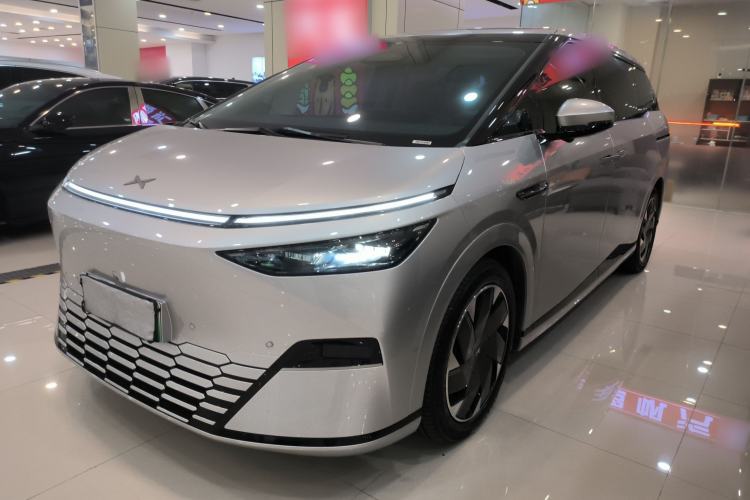 Used XPeng X9 2024 702 Ultra-Long Range Max