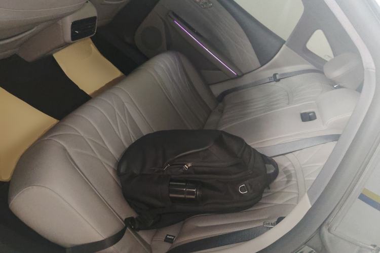 Used Geely Galaxy 8 2025 130km EM-P Starship Edition Left Rear Seat