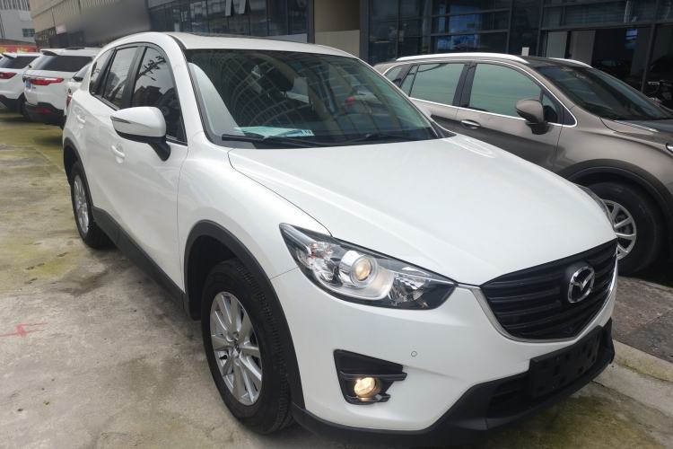 Used Mazda CX-5 2015 2.0L Automatic Two-Wheel Drive Urban Version Front Right 45 Deg
