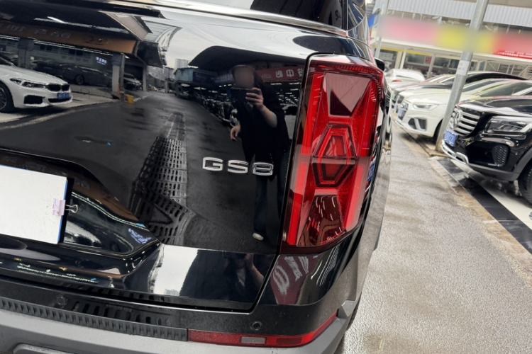 Used GAC Trumpchi GS8 2025 Linghang Series 2.0 TGDI Two-Wheel-Drive Luxury Edition 5 Seats