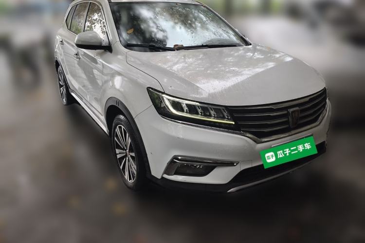 Used Roewe RX5 2019 20T Two-Wheel Drive Automatic 4G Connected Platinum Edition Front Right 45 Deg