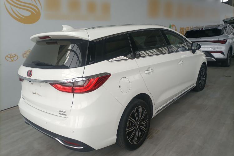 Used BYD Song MAX New Energy 2019 DM 1.5T Smart Connect Advanced 7-Seater China V Standard

