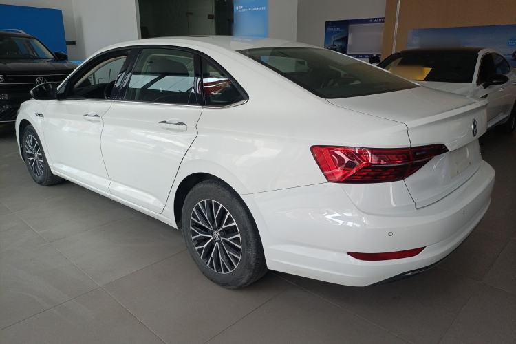 Used Volkswagen Sagitar 2020 200TSI Manual Comfort Version China VI Standard