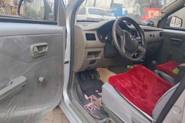Used Wuling Rongguang V 2016 1.5L Practical Version
