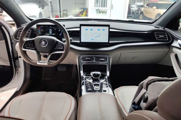 Used BYD Qin PLUS 2024 Honor Edition EV 510KM Beyond Model
