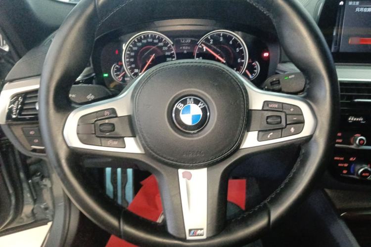 Used BMW 5 Series 2018 525i M Sport Package
