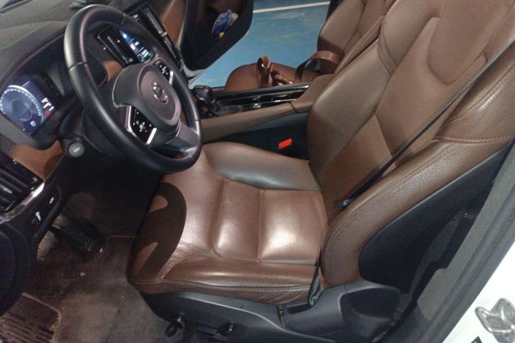 Used Volvo S90 2019 T5 Zhiyuan Edition
