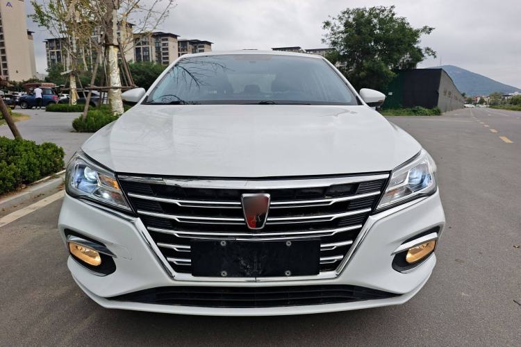 Used Roewe i5 2020 1.5L Manual 4G Connect Luxury Edition