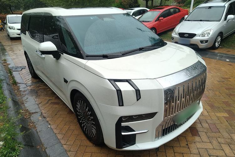 Used Zeekr 009 2022 WE Edition