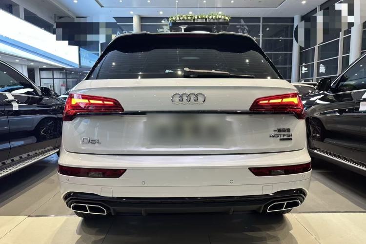 Used Audi Q5L 2024 40 TFSI Luxury Dynamic Edition Exterior 4