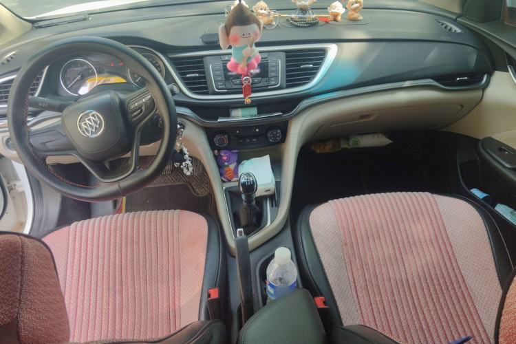 Used Buick GT 2018 15T Manual Entry-Level Version China V Standard Center Console