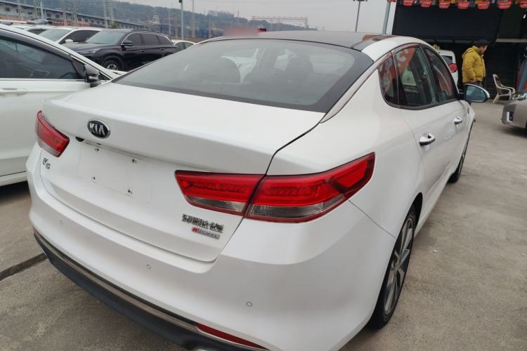 Used Kia K5 2017 2.0L Automatic 15th Anniversary Special Edition LUX
