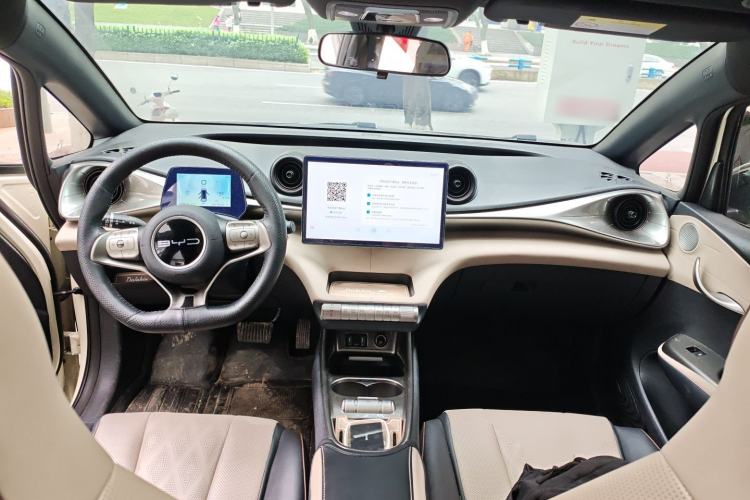 Used BYD Dolphin 2023 420 km Fashion Edition
