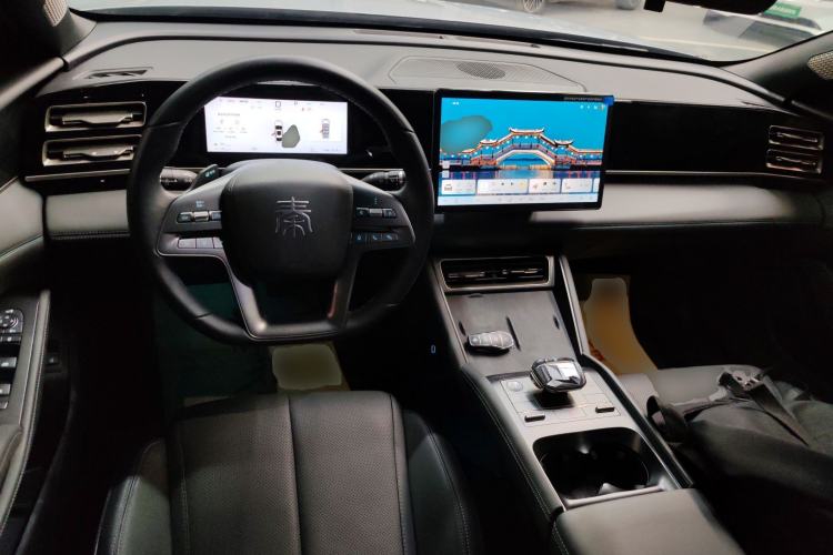 Used BYD Qin L 2025 DM-i Smart Drive 120KM Superior Model