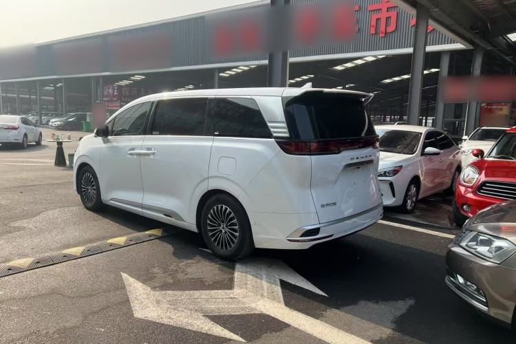 Used Denza D9 2022 DM-i 970 Four-Wheel Drive Flagship Model