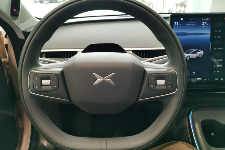 Used XPeng MONA M03 2025 600 with Ultra-Long Range Max Steering Wheel