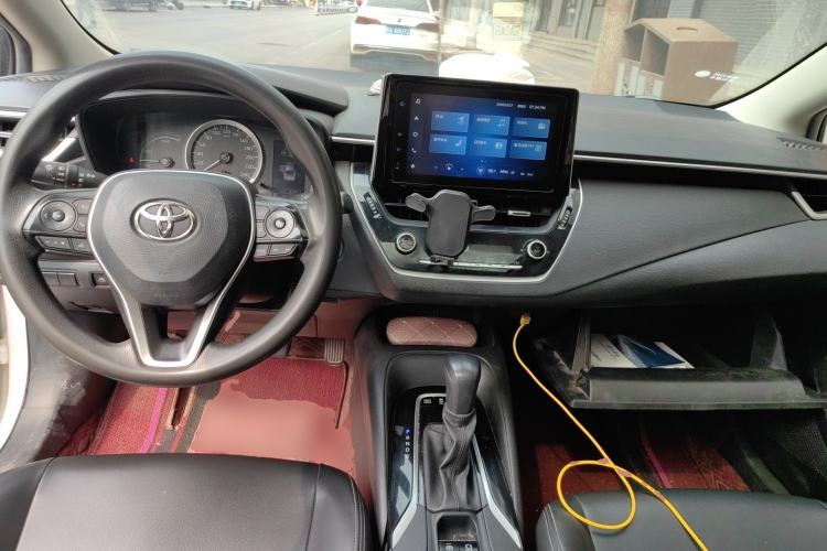 Used Toyota Corolla 2021 Dual-Motor 1.8L E-CVT Elite Edition
