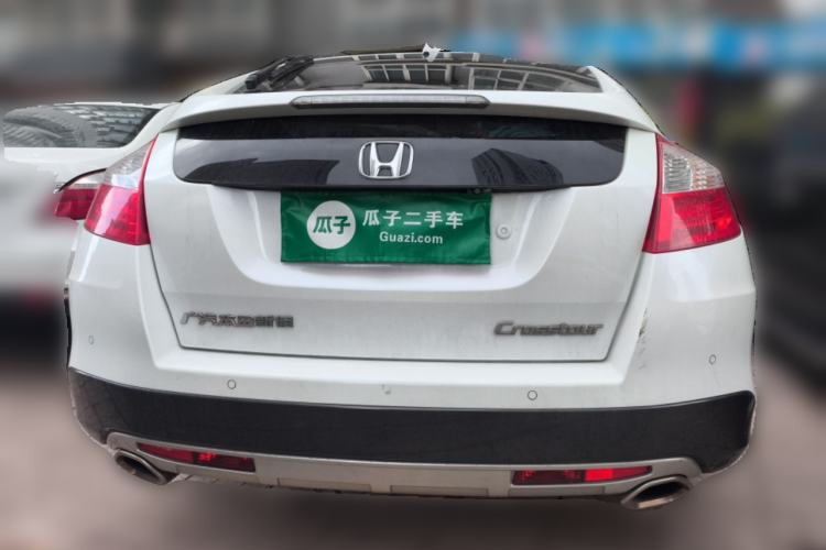 Used Honda Crosstour 2014 2.4L Luxury Edition