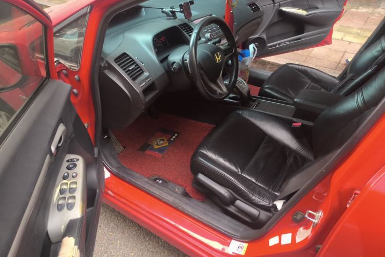 Used Honda Civic 2009 1.8L automatic luxury edition Driver Seat