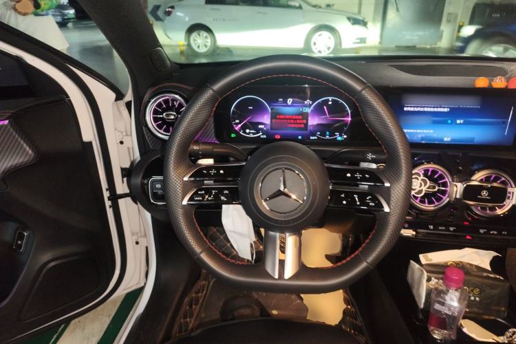 Used Mercedes-Benz A-Class 2024 Updated A 200 L Fashion Version Steering Wheel