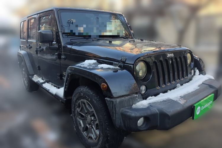 Used Jeep Wrangler 2015 3.0L Sahara Four-Door Edition