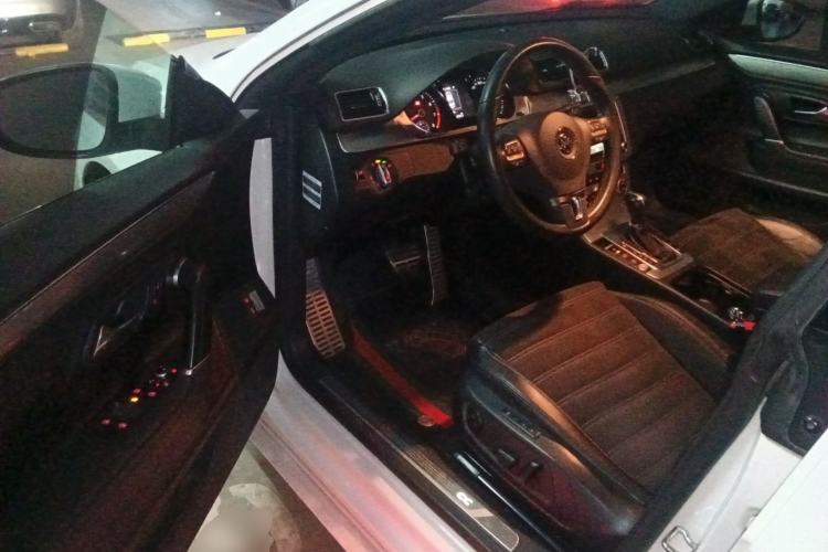 Used Volkswagen FAW-Volkswagen CC 2015 1.8TSI Luxury Model Driver Seat