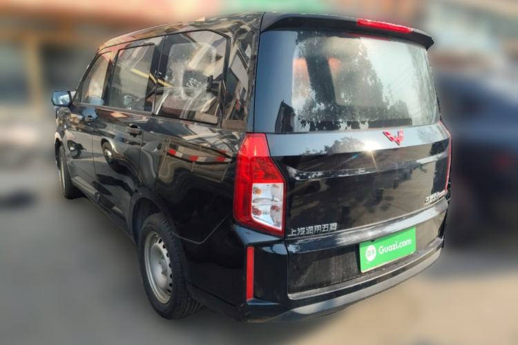 Used Wuling Hongguang PLUS 2020 1.5L Manual Standard Edition 5 Seats