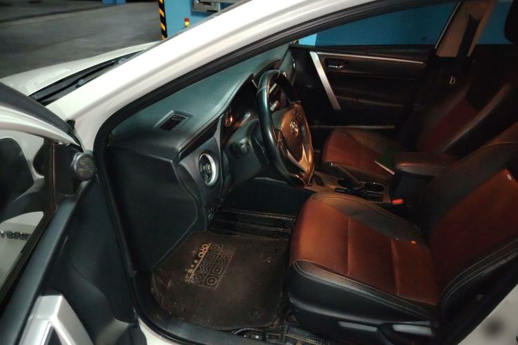 Used Toyota Corolla 2018 Dual-Engine 1.8L E-CVT Smart Edition