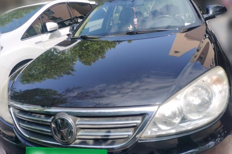 Used Volkswagen Lavida 2011 1.6L Automatic Premium Edition Front
