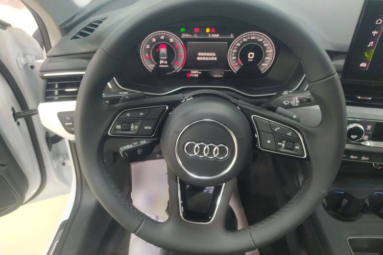 Used Audi A4L 2025 2 Million Units Enjoyment Version 40 TFSI Stylish and Dynamic Type