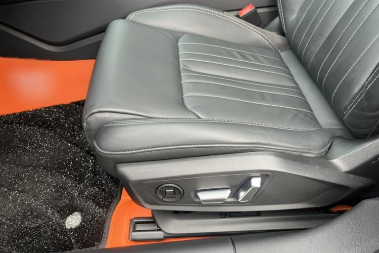 Used Audi A6L 2023 Revised 45 TFSI Prestige Elegant Edition
