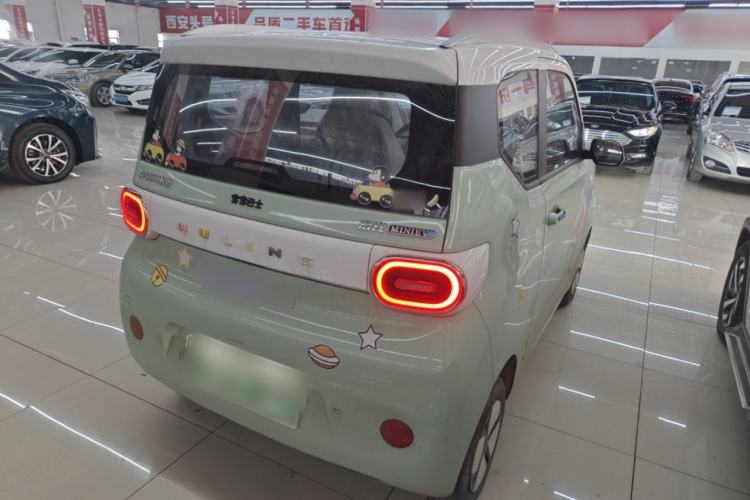 Used Wuling Hongguang MINIEV 2024 3rd Generation 215km Advanced Version
