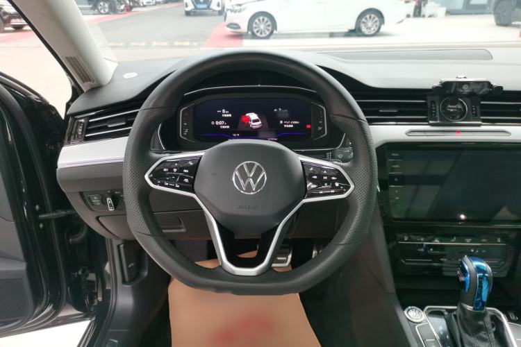 Used Volkswagen Magotan 2023 2 Million Units Commemorative Edition 330TSI DSG Luxury Version
