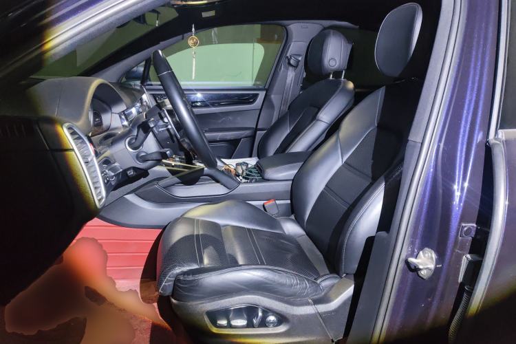 Used Porsche Cayenne 2018 Cayenne 3.0T Left Front Seat