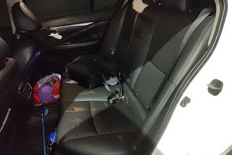 Used Infiniti Q50L 2015 2.0T Comfort Edition
