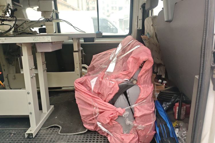 Used Ford Classic Transit 2013 2.8T Diesel Logistics Model with Short Wheelbase and Mid-Roof JX493ZLQ4