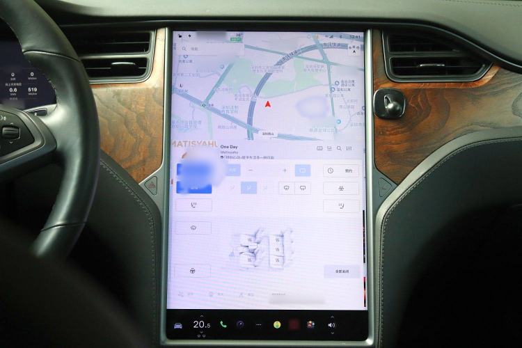 Used Tesla Model S 2019 Long-Range Version
