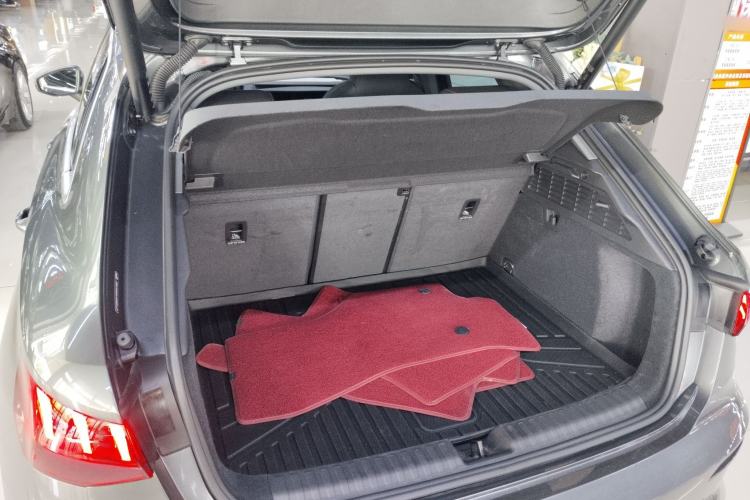 Used Audi A3 2024 Sportback 35 TFSI Fashionable Sports Model Trunk