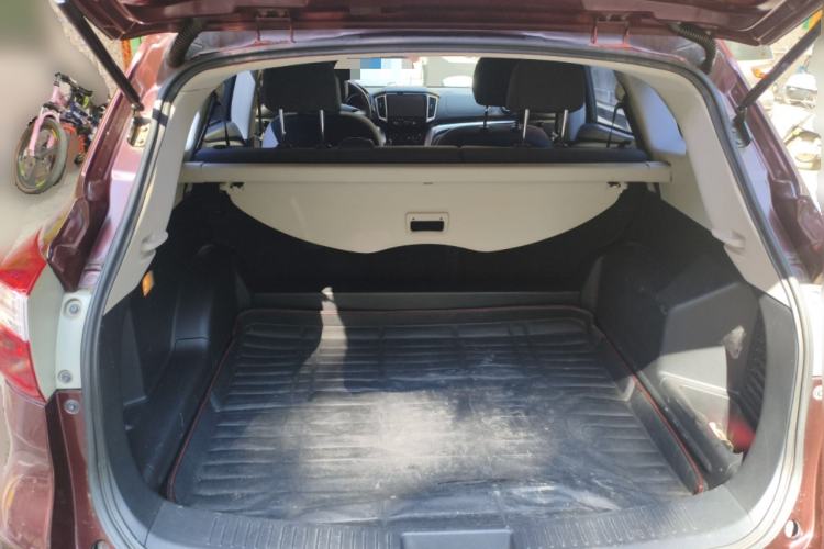 Used Venucia T70 2016 2.0L CVT Smart Choice Edition
