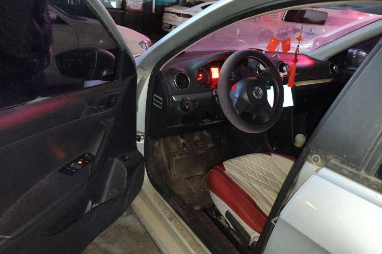 Used Volkswagen Jetta 2015 Value Edition 1.6L Manual Fashionable Style