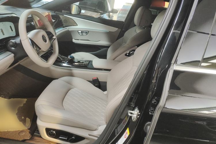 Used BYD Han 2025 EV Intelligent Driving Edition 605KM Prestige Model
